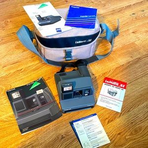 Vintage Polaroid Camera & case- like new!